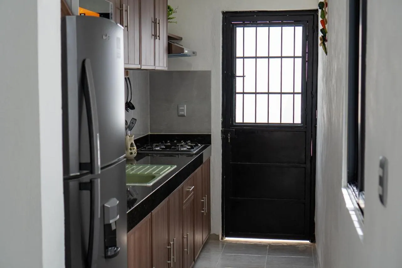 Casa Alba A 15 Min Del Centro De Merida Apart otel